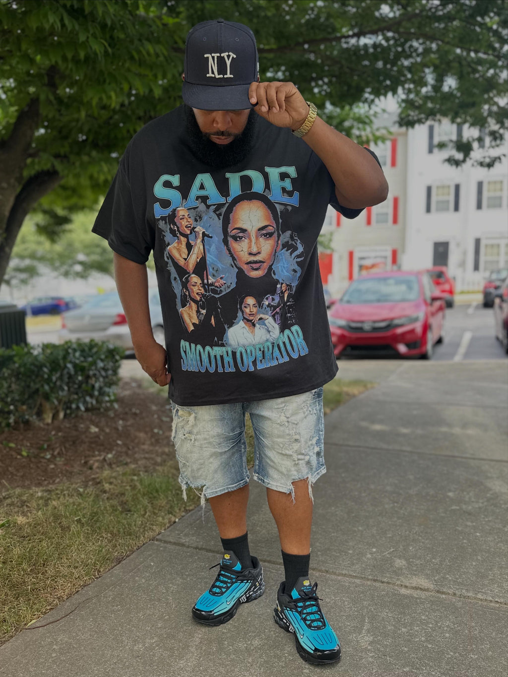 "Smooth Operator" Black Short-Sleeve Graphic T-Shirt!